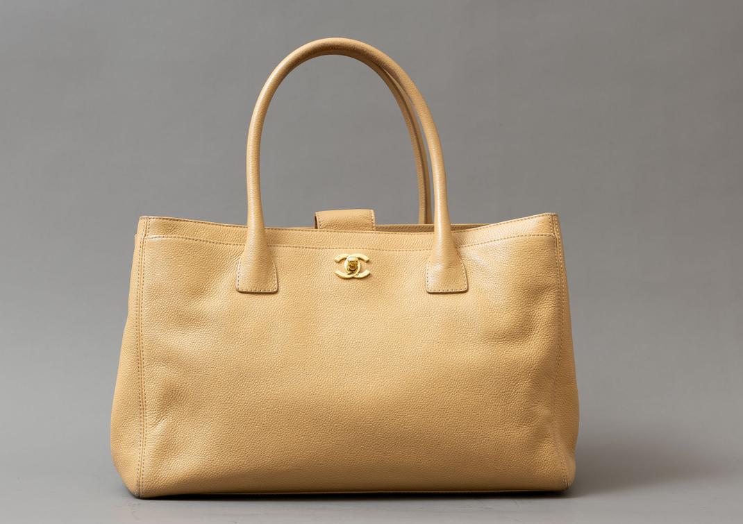 Chanel - Executive Cerf Tote