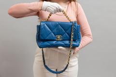 Chanel - Chanel 19 - Photo 13