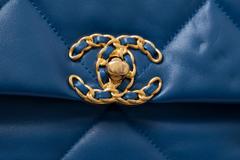 Chanel - Chanel 19 - Photo 9