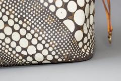 Louis Vuitton - Neverfull MM – Yayoi Kusama Monogram Waves - Photo 18