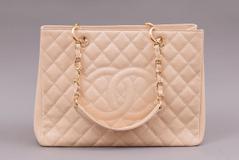 Chanel - Grand Shopping Tote - Photo 1