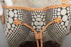 Louis Vuitton - Neverfull MM – Yayoi Kusama Monogram Waves - Photo 14