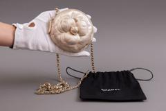 Chanel - Minaudière Camellia - Photo 1