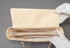 Chanel - Chocolate Bar Chain Shoulder Bag - Photo 11